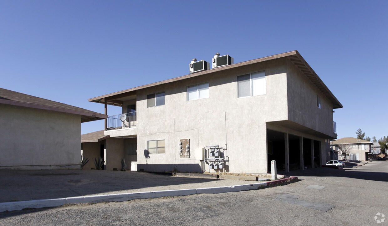 Building Photo - 1151 Barstow Rd