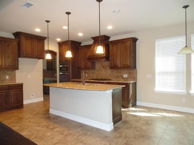 Building Photo - 1043 Enchanted Rock Dr