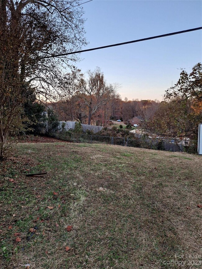 Foto del edificio - 28 Lineberger St