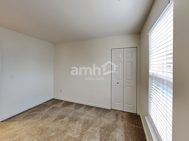 Building Photo - 1461 Timber Ridge Cir