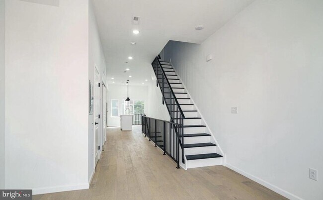 Foto del edificio - 2634 Manton St
