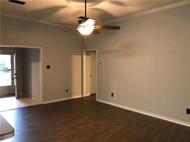 Foto del edificio - 931 Rolling Meadows Dr