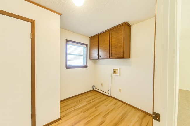 Building Photo - 953 Co Rd 2774