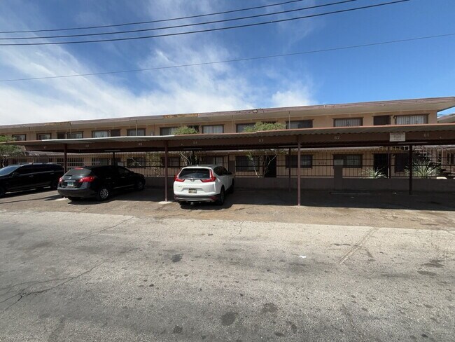 Foto del edificio - 3726 Hazelwood St