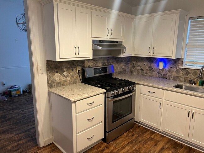 Foto del edificio - Charming 3BR House in Douglasville