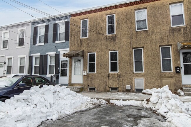 Building Photo - 2 Bedroom in New Castle