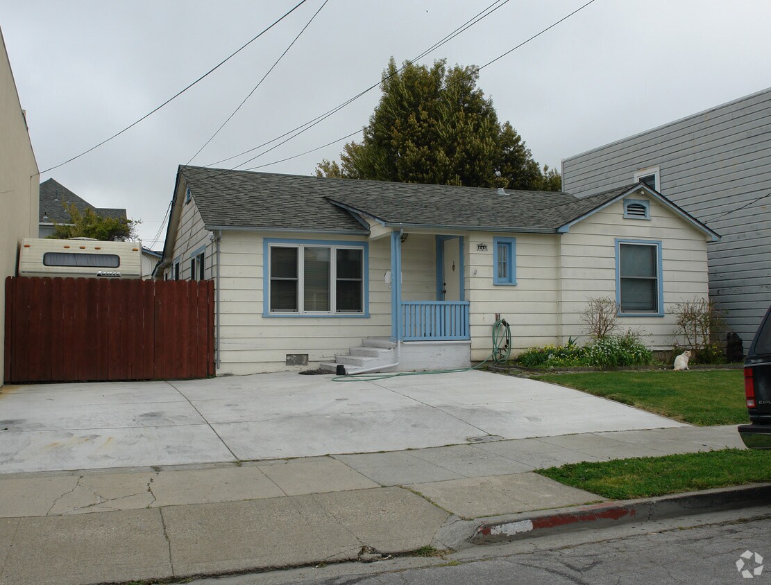 Foto del edificio - 945 Easton Ave