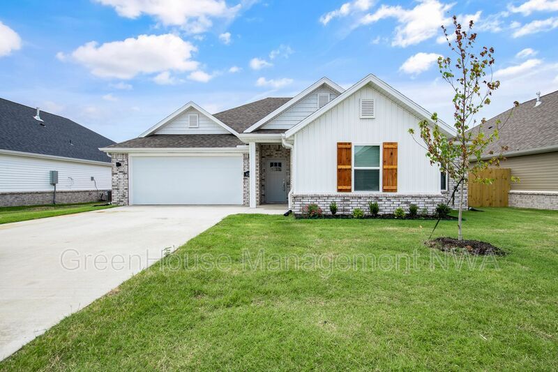 629 Wagon Wheel Ave, Fayetteville, AR 72704 House Rental in Fayetteville, AR