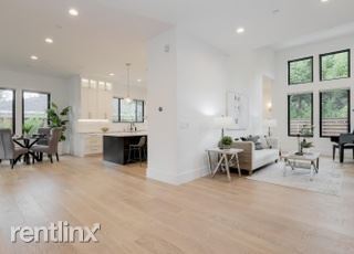 Building Photo - 5 br, 4.5 bath House - 1031 Westwood Dr