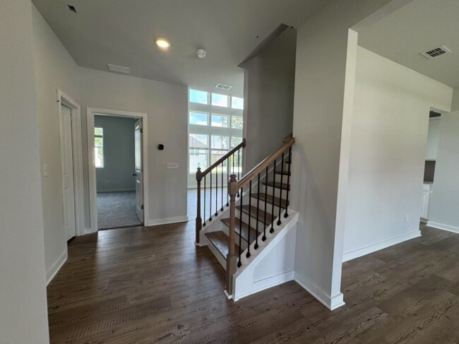 Building Photo - 2605 Mourning Dove Dr