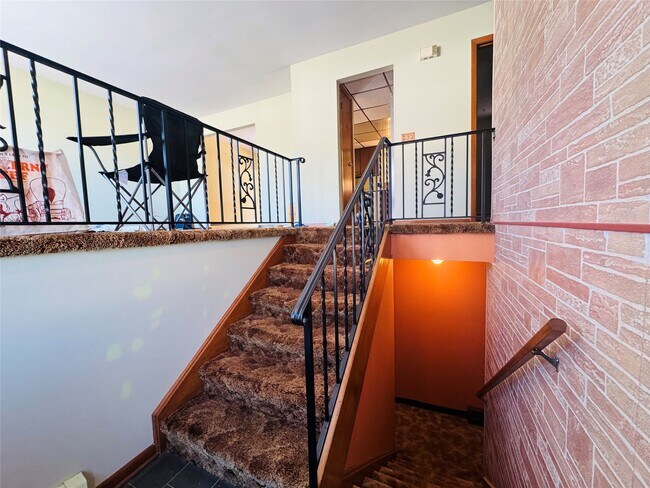 Foto del edificio - 100 Felters Rd