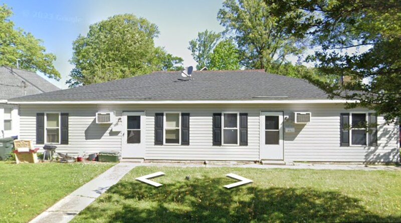 Primary Photo - 1012 E Chester St