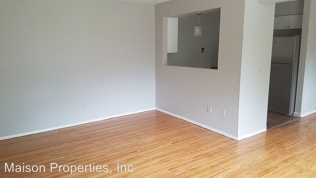 Building Photo - 138 Woodhill Dr
