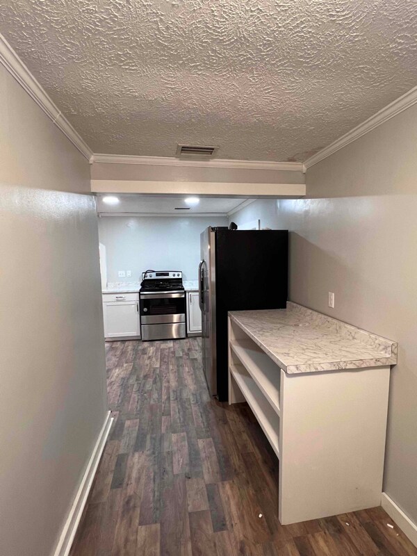 Building Photo - 2007 Creswell St