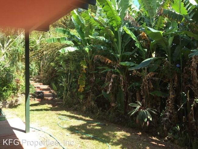 Building Photo - 2752 Waiomao Rd