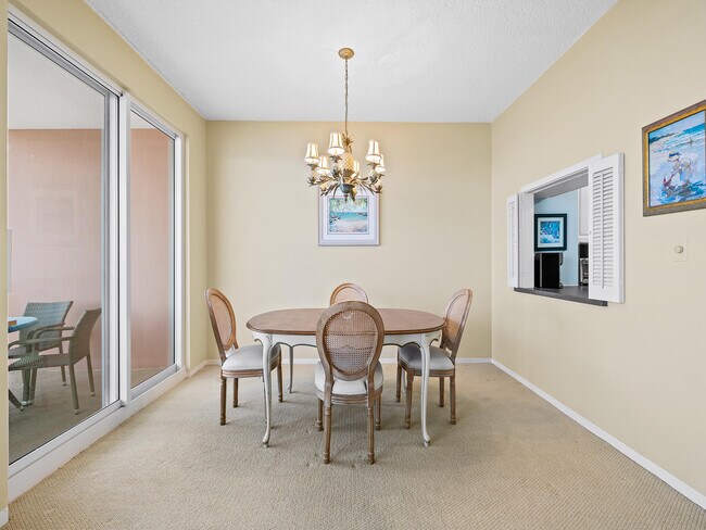 Foto del edificio - 2921 S Ocean Blvd