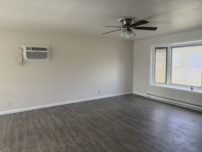 Building Photo - 3541 Granger Ave W