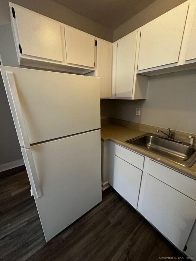 Foto del edificio - 7 Prest St