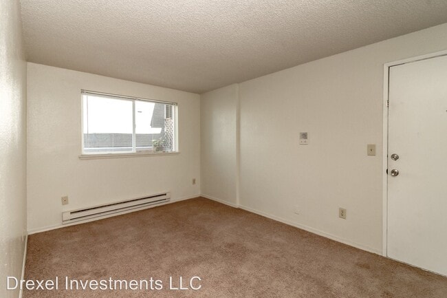 Building Photo - 9038 9th Ave SW