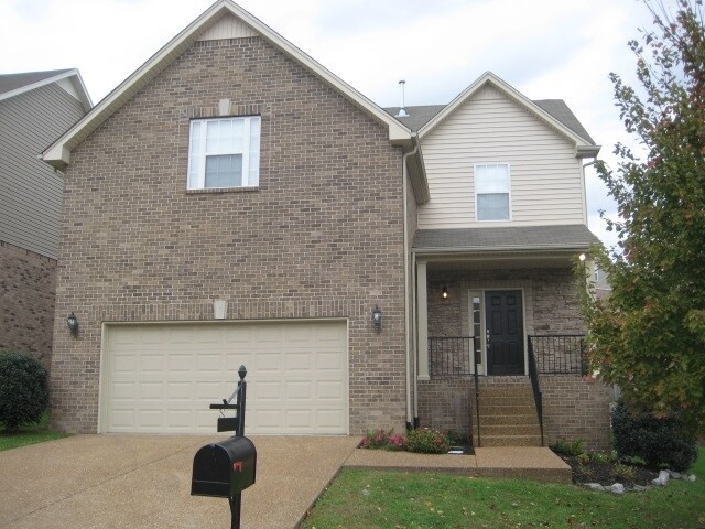 Primary Photo - 7973 Oakfield Grove