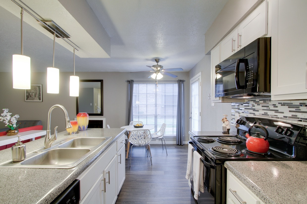 The Beverly Apartments Richardson, TX