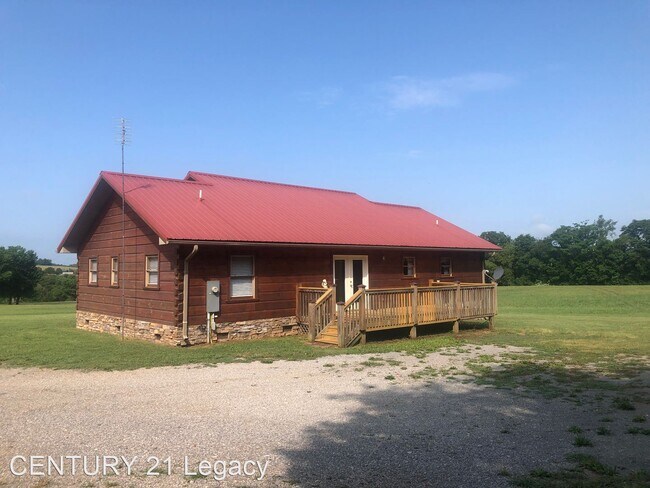Building Photo - 3 br, 2 bath House - 1404 Maple Lane