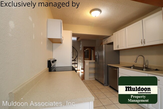 Building Photo - 2 br, 2 bath House - 1932 Bragdon Ave