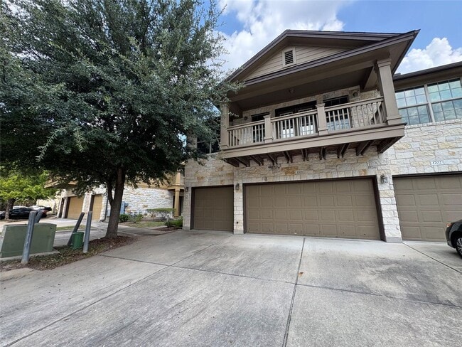 Building Photo - 1310 W Parmer Ln