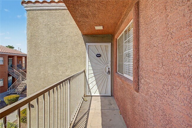 Building Photo - 4730 E Craig Rd