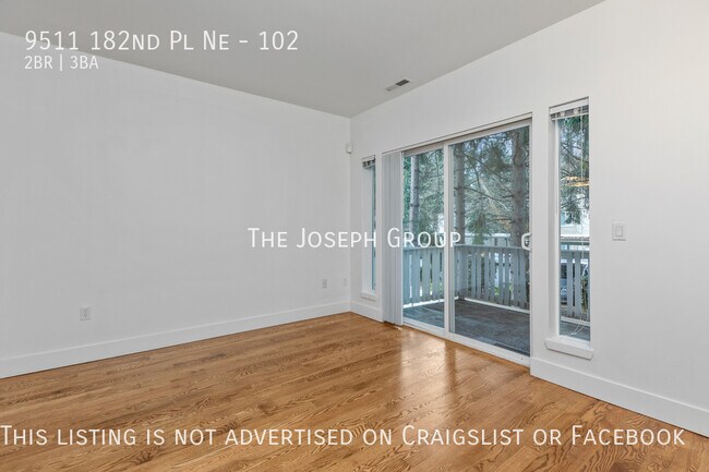 Building Photo - Stunning 2 bed/2.5 bath located minutes fr...