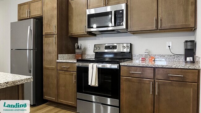 Foto del edificio - 9906 Runway Dr