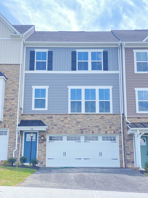 Exterior of home - 514 Florida Blvd