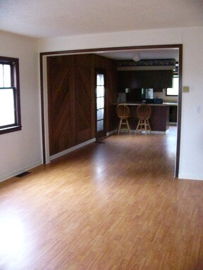 Building Photo - 935 Pacific Ter