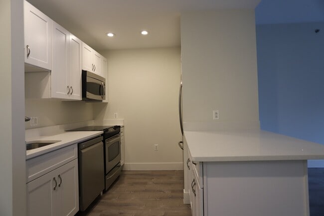 kitchen - 20 2nd St