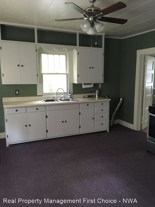 Foto del edificio - 2 br, 1 bath House - 507 W Center Street