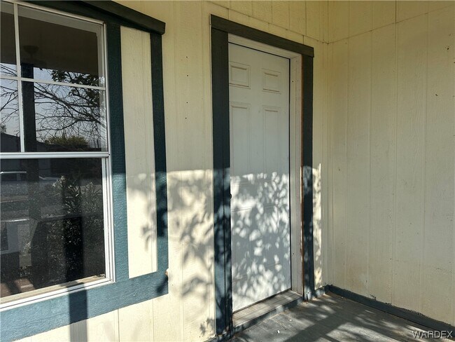 Building Photo - 4501 Puerto Verde Dr