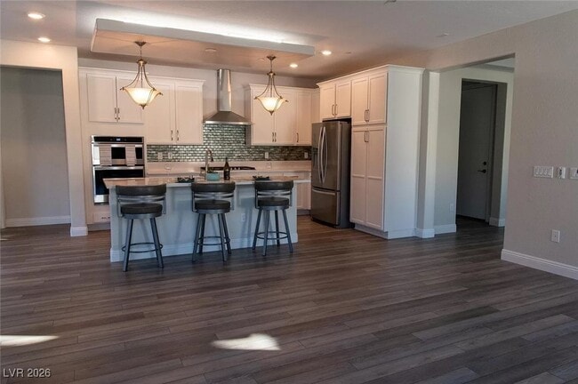 Foto del edificio - 92 Lake Oasis St