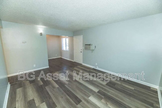 Photo - 1922 Ethan Way Apartment