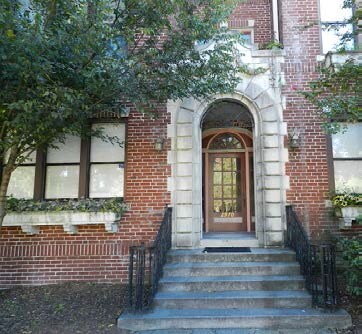 Building Photo - Hartmore Apartments