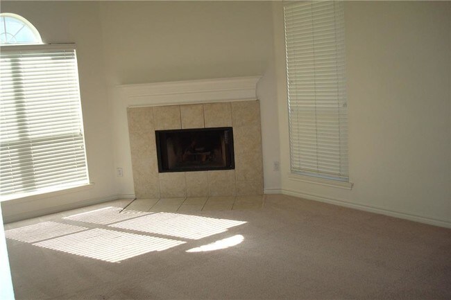 Building Photo - 4042 Cottage Park Ct