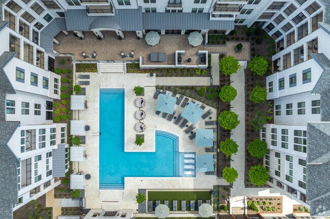 Building Photo - The Whitby Birmingham