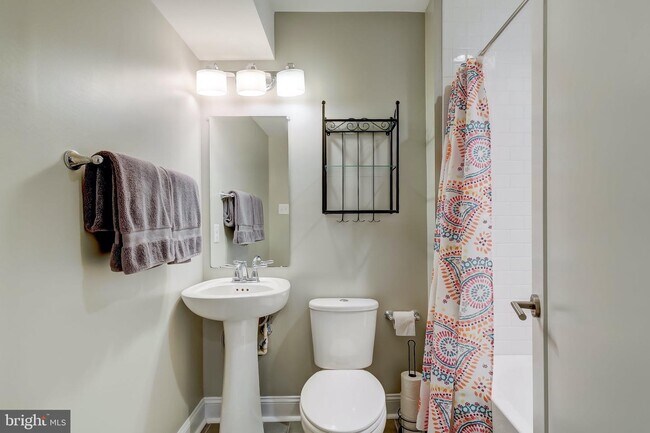 Foto del edificio - 29 S Chapel St