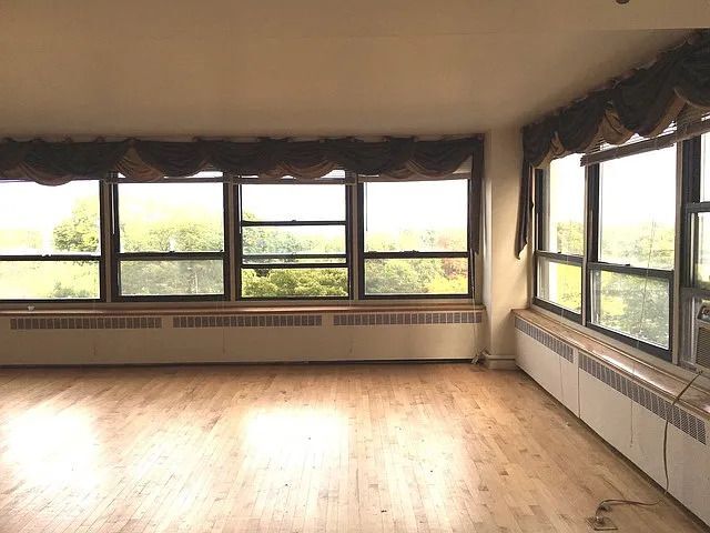 Foto del edificio - 4180 N Marine Dr