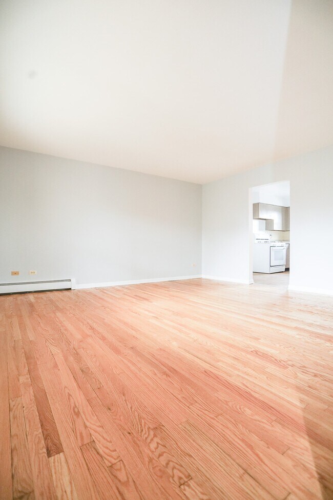 Foto del edificio - 2550 W Catalpa Ave