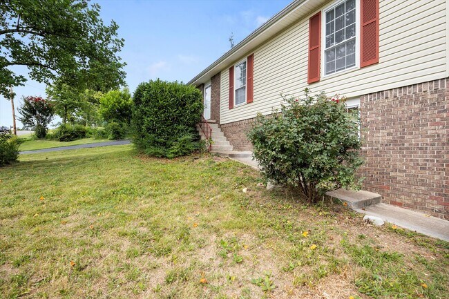 Foto del edificio - 4015 Shady Oak Dr