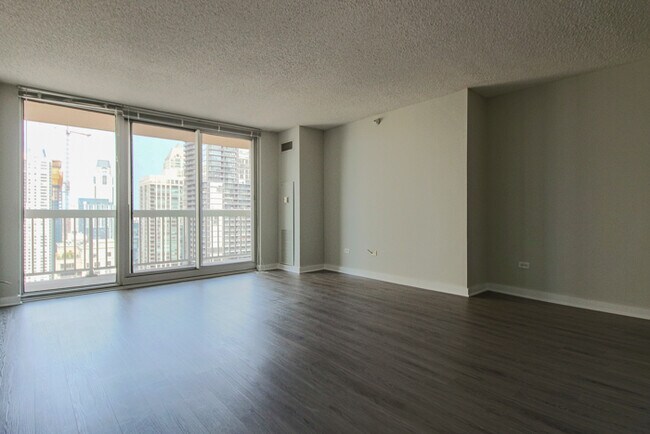 Foto del edificio - 539 N State St
