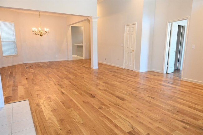 Foto del edificio - 18415 Tettenhall Dr