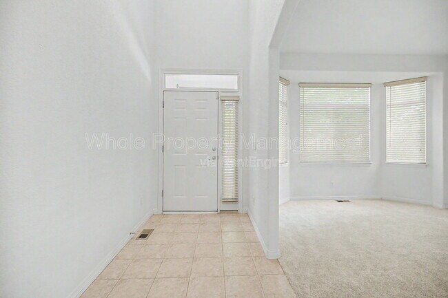 Building Photo - 11081 Independence Cir W