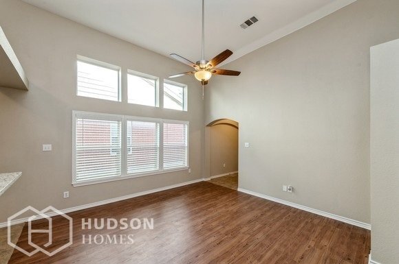 Foto del edificio - NOW AVAILABLE! 8809 Wayne Street, Cross Ro...