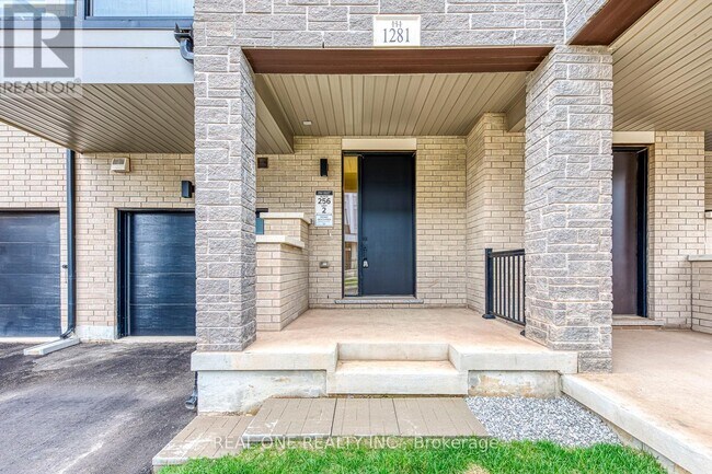 Photo du bâtiment - 1281 Anthonia Trail